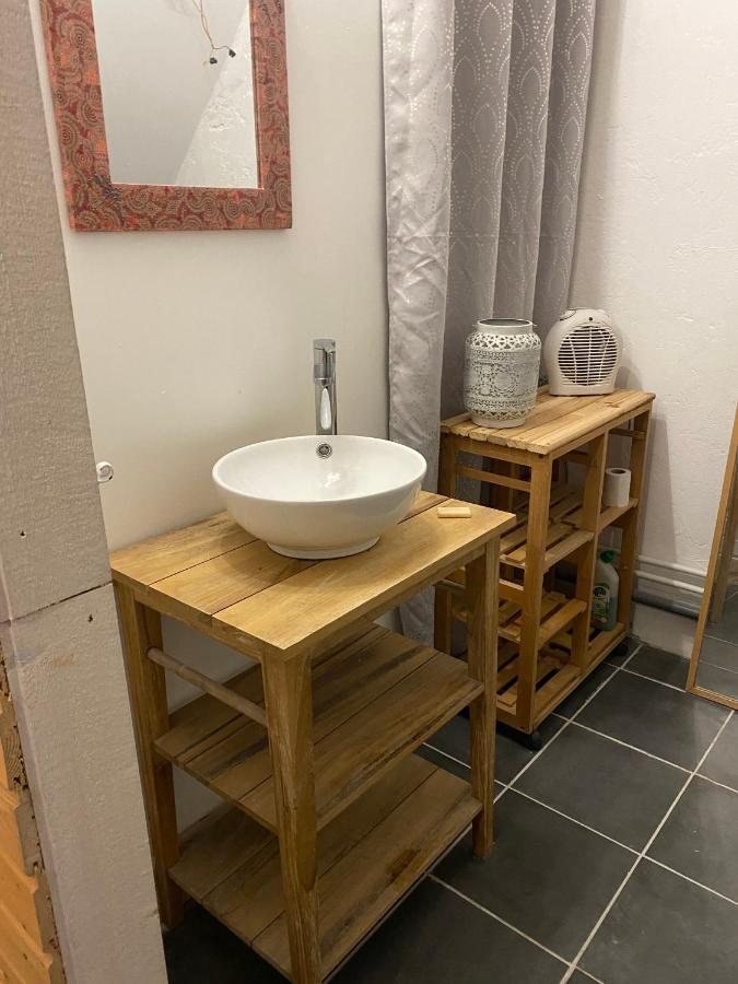 Apartamento Adorable Gesthouse Avec Parking Gratuit Sur Place. Le Chene Exterior foto